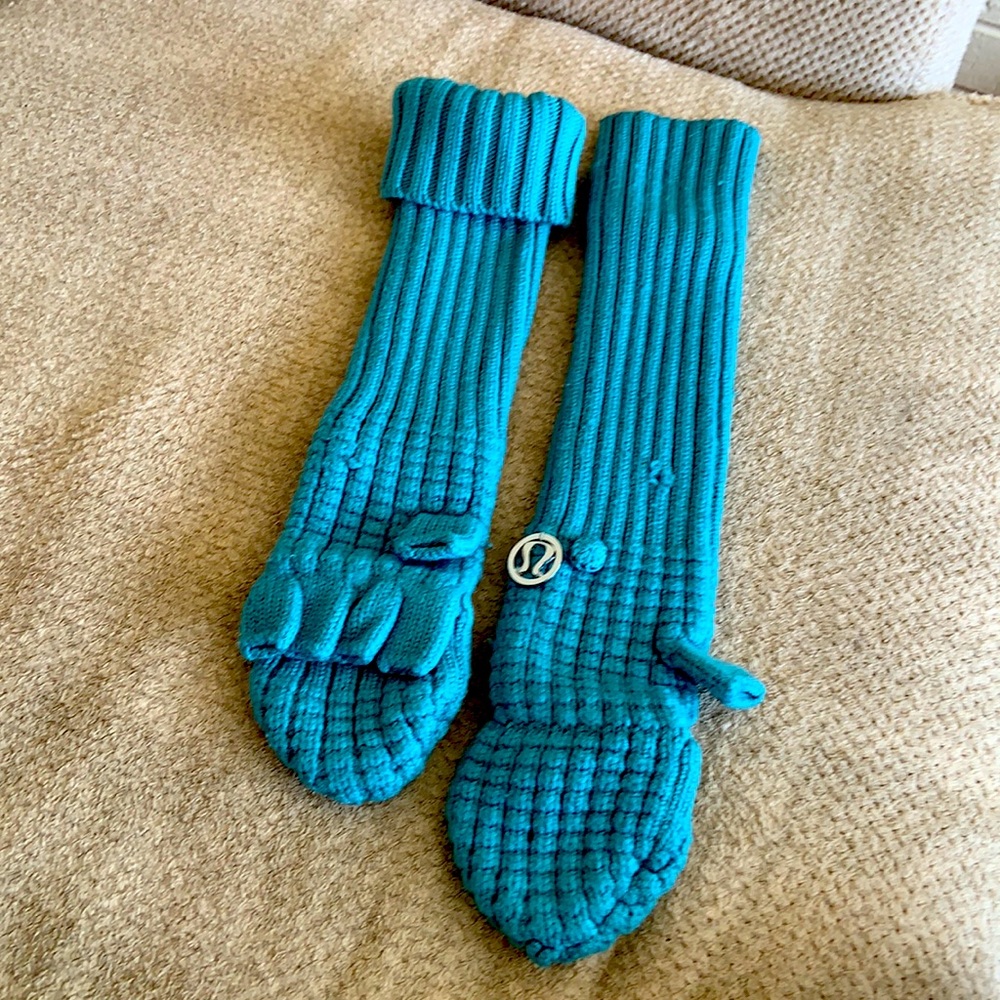 🍋Lululemon Wool Fingerless Mittens